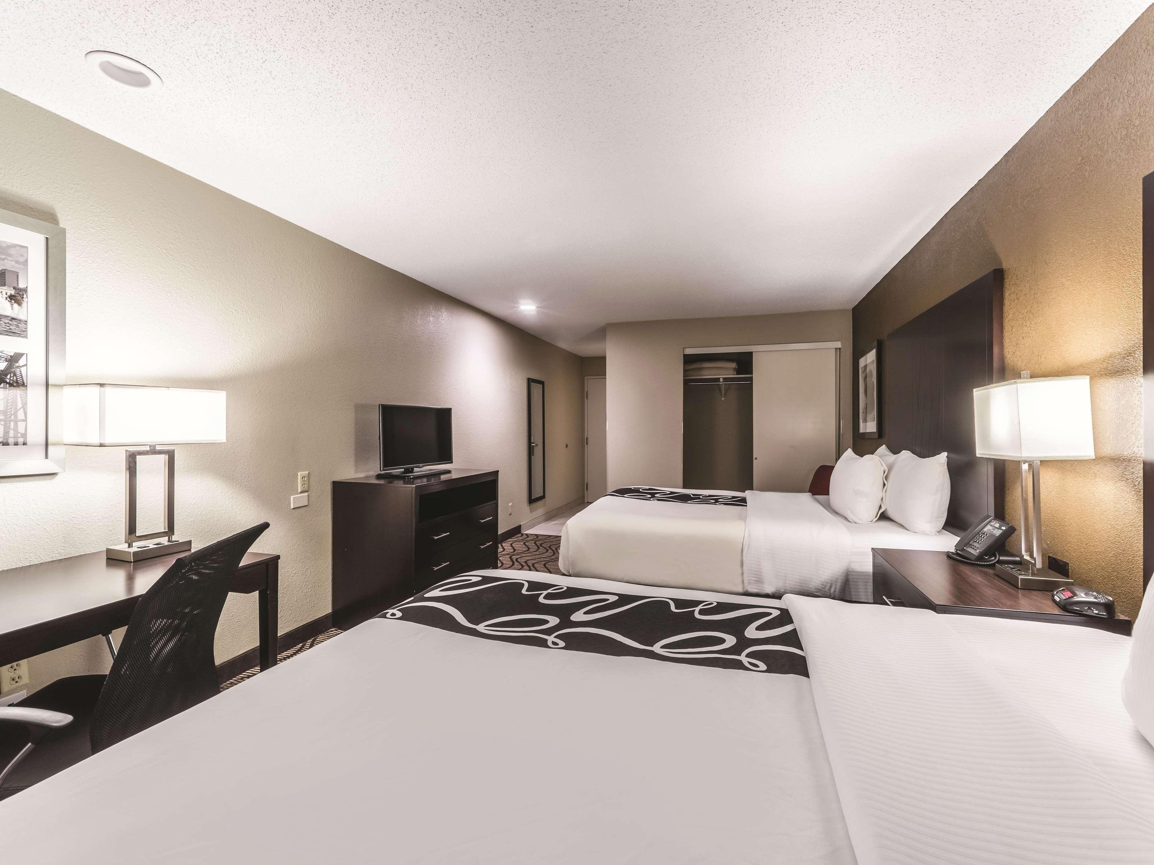 La Quinta By Wyndham Collinsville - St. Louis Zewnętrze zdjęcie