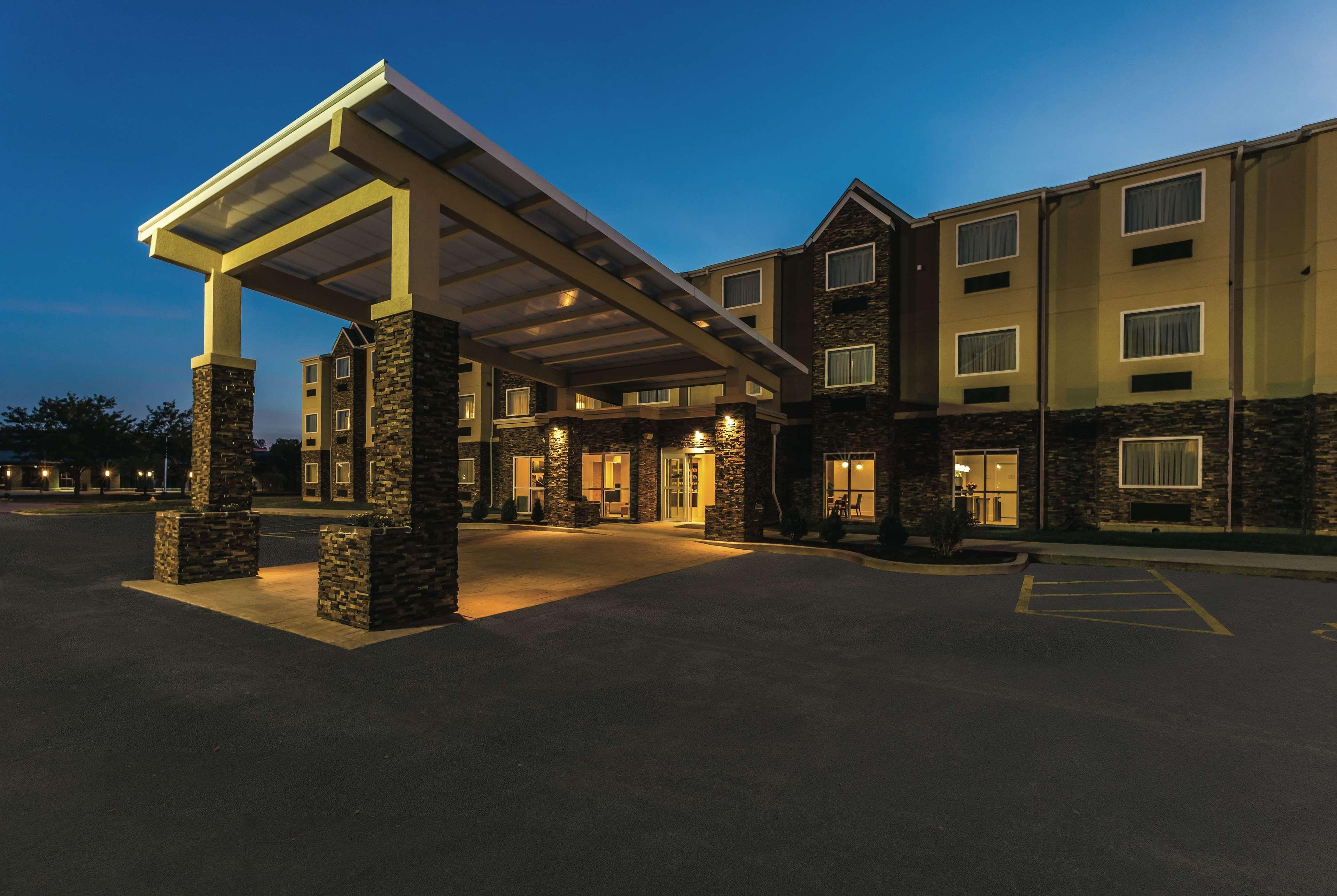 La Quinta By Wyndham Collinsville - St. Louis Zewnętrze zdjęcie