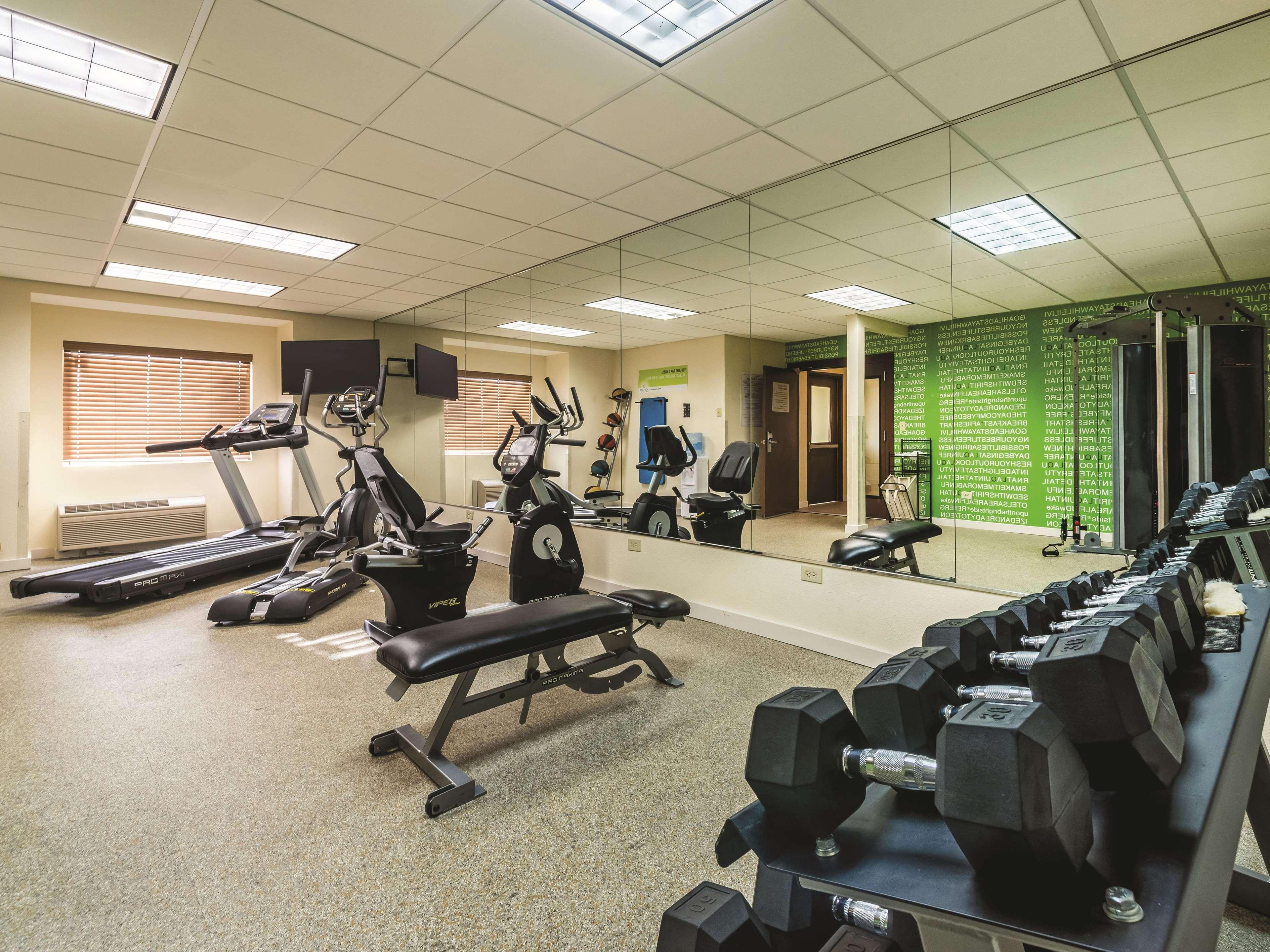 La Quinta By Wyndham Collinsville - St. Louis Zewnętrze zdjęcie