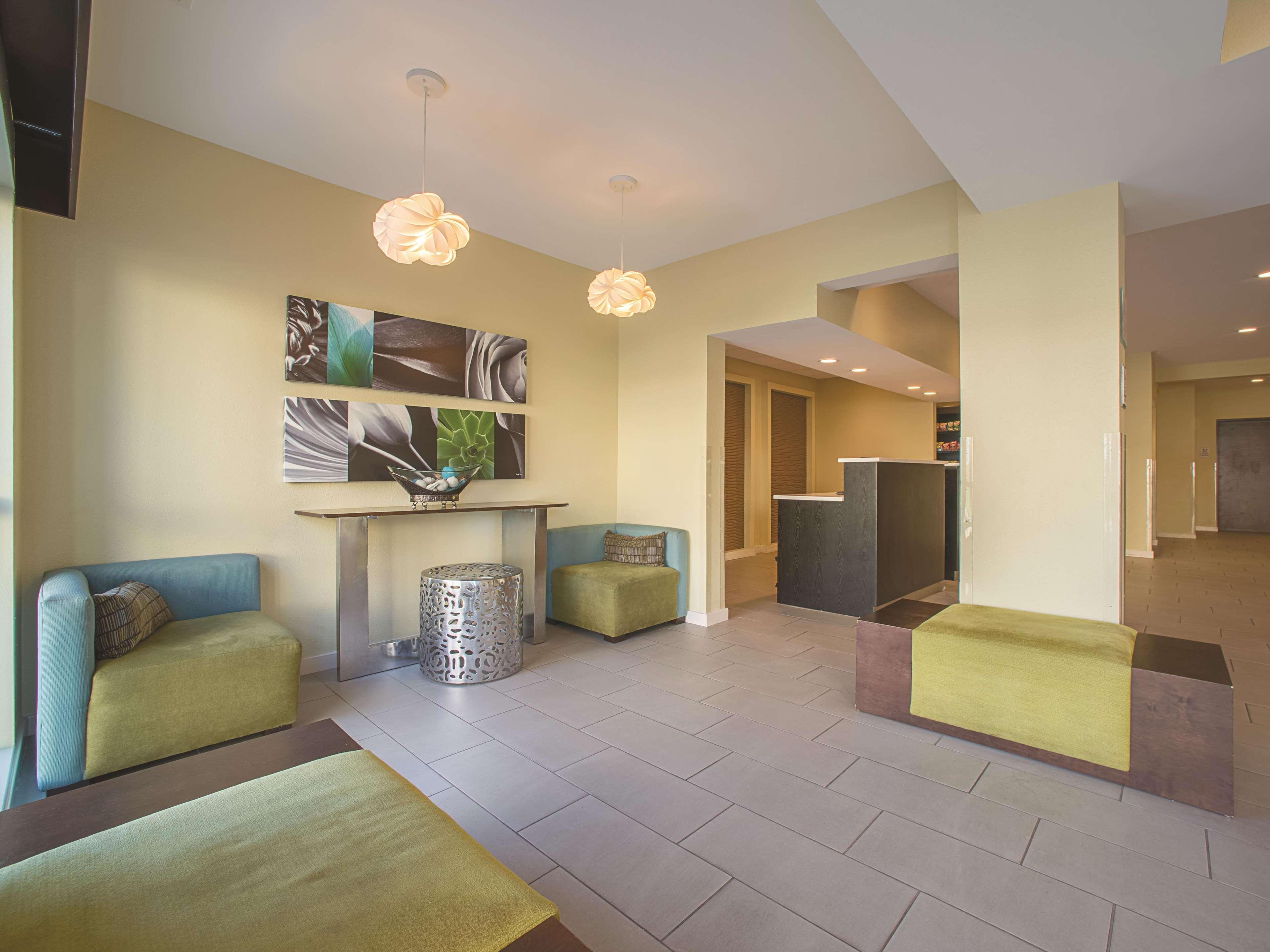 La Quinta By Wyndham Collinsville - St. Louis Zewnętrze zdjęcie